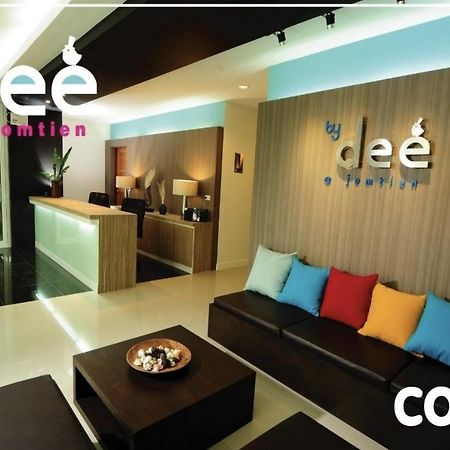 By Dee @Jomtien Otel Pattaya Dış mekan fotoğraf