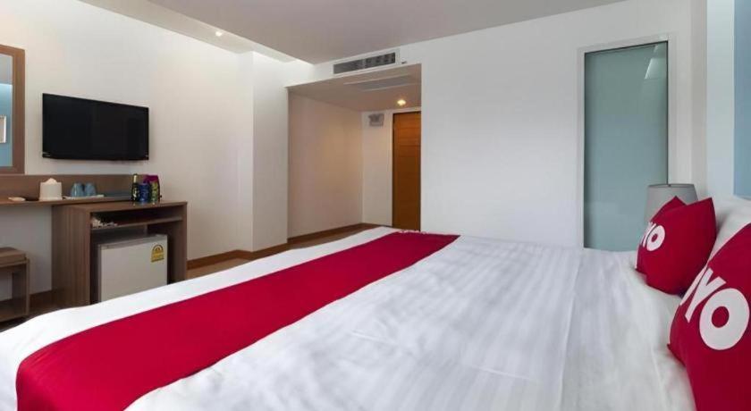 By Dee @Jomtien Otel Pattaya Dış mekan fotoğraf